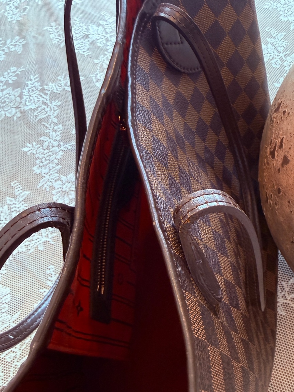 Louis Vuitton Neverfull Damier - Picture 4 of 6